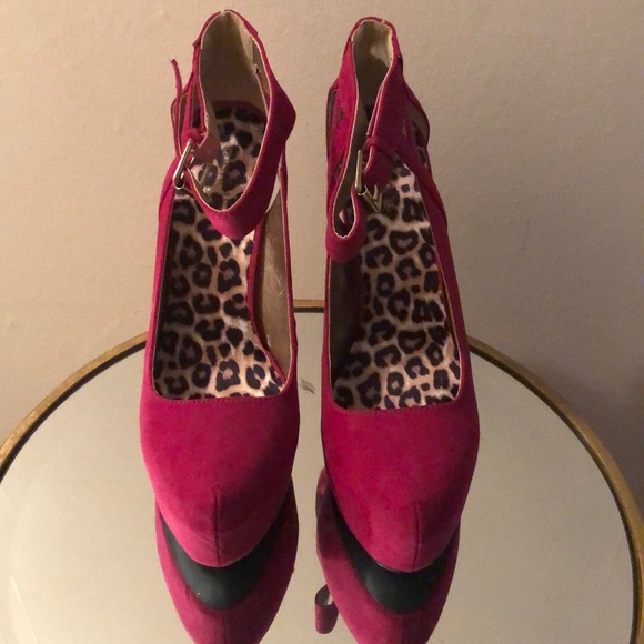 Women heels - Picture 3 of 7